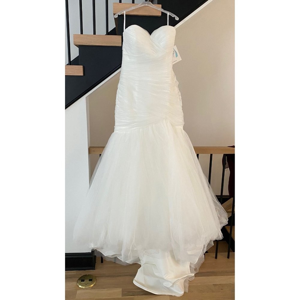 MORILEE - ASYMMETRICAL TULLE STRAPLESS MERMAID BRIDAL GOWN - IVORY - NWT - SZ16
